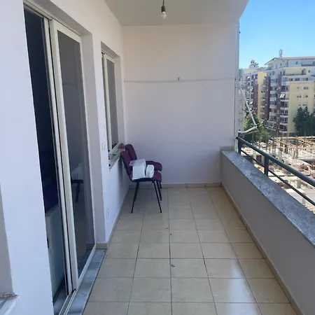 Eretz דירה טיראנה