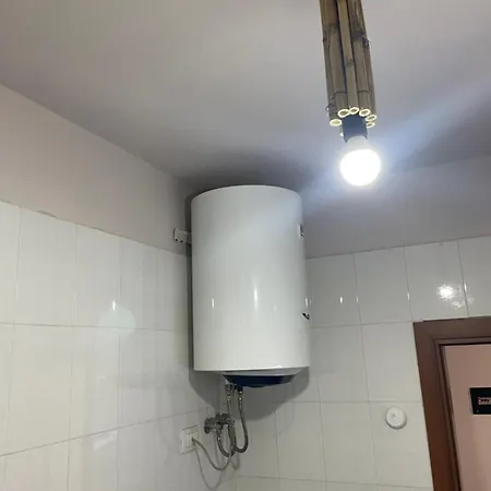 Eretz Apartment