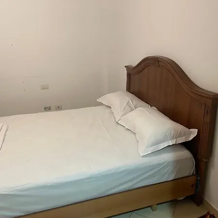 דירה Eretz טיראנה